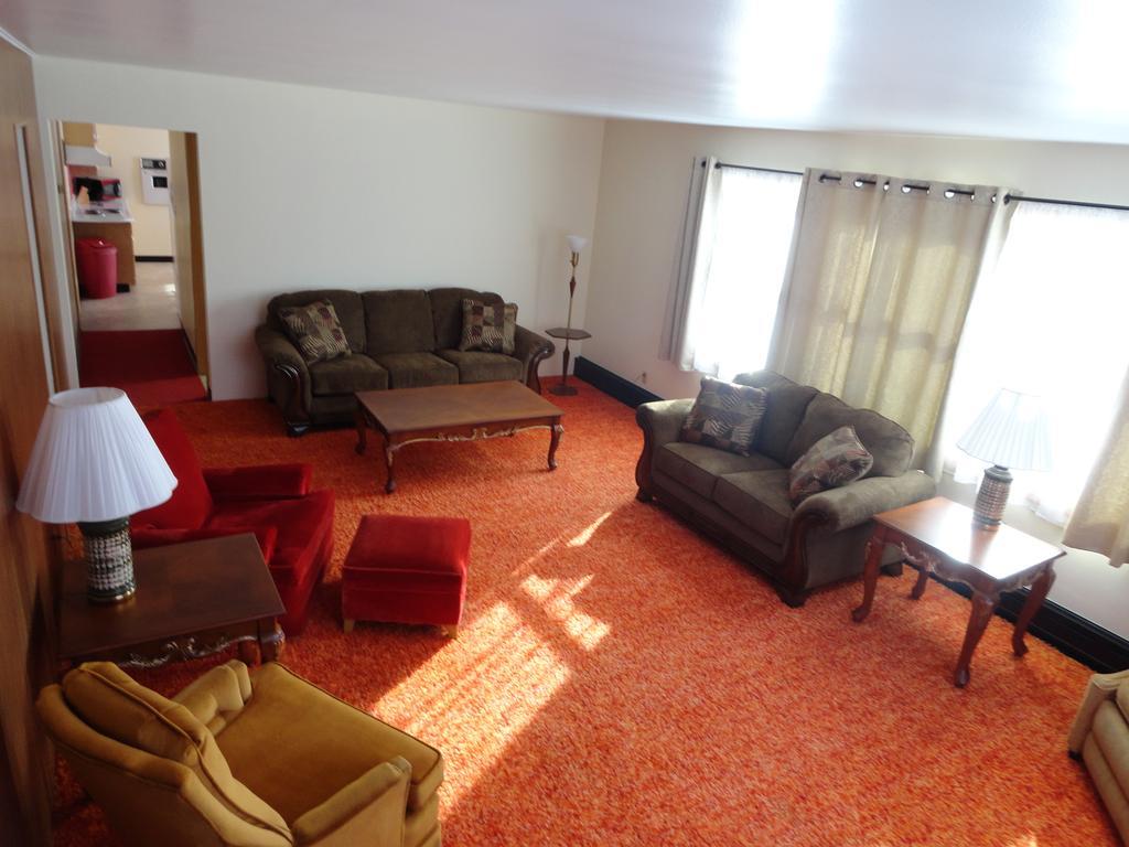Cedars Motel Ironwood Ngoại thất bức ảnh
